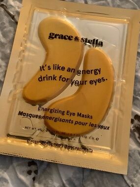 FREE with purchase Grace & Stella Energizing Eye Masks